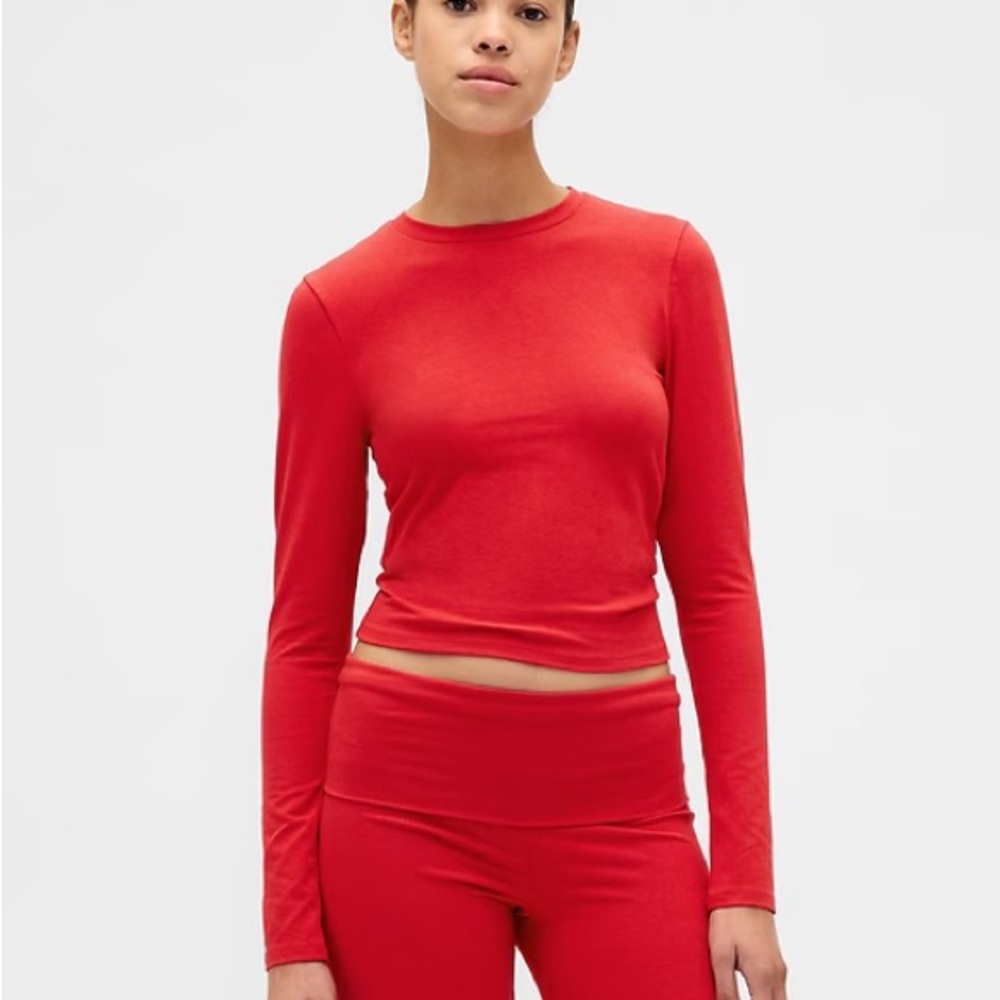GAP Fit Bright Red Activewear Top
